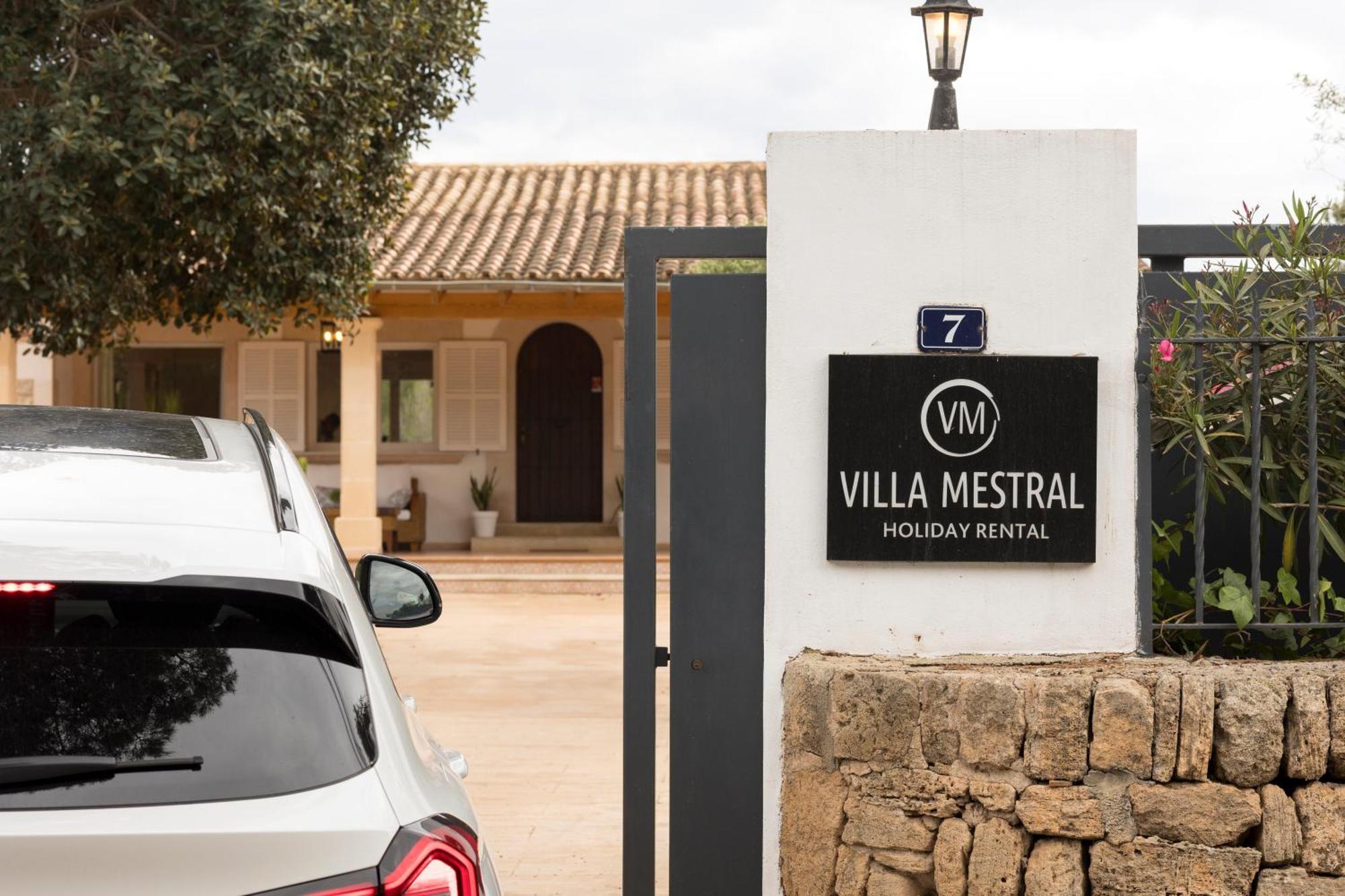 Villa Mestral Alcudia  Exterior photo